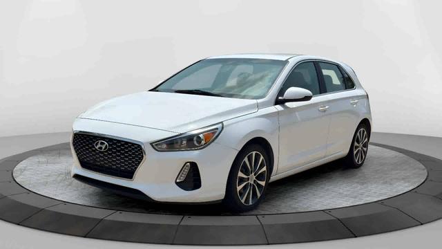 2019 Hyundai Elantra GT Base 6A