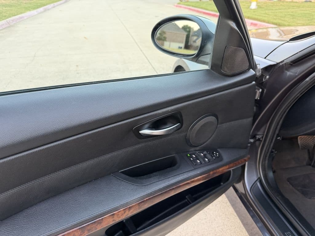 large car