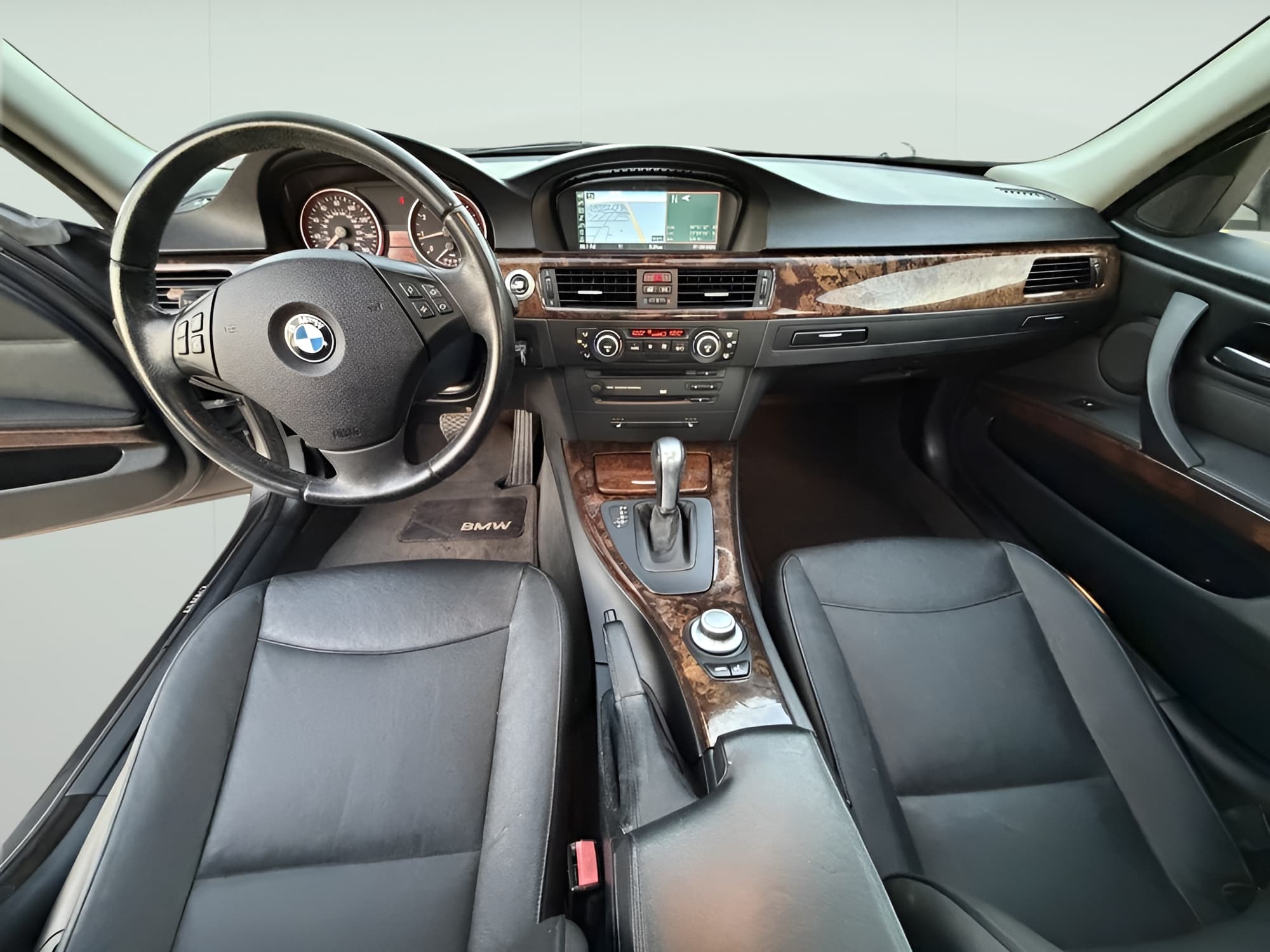 large car