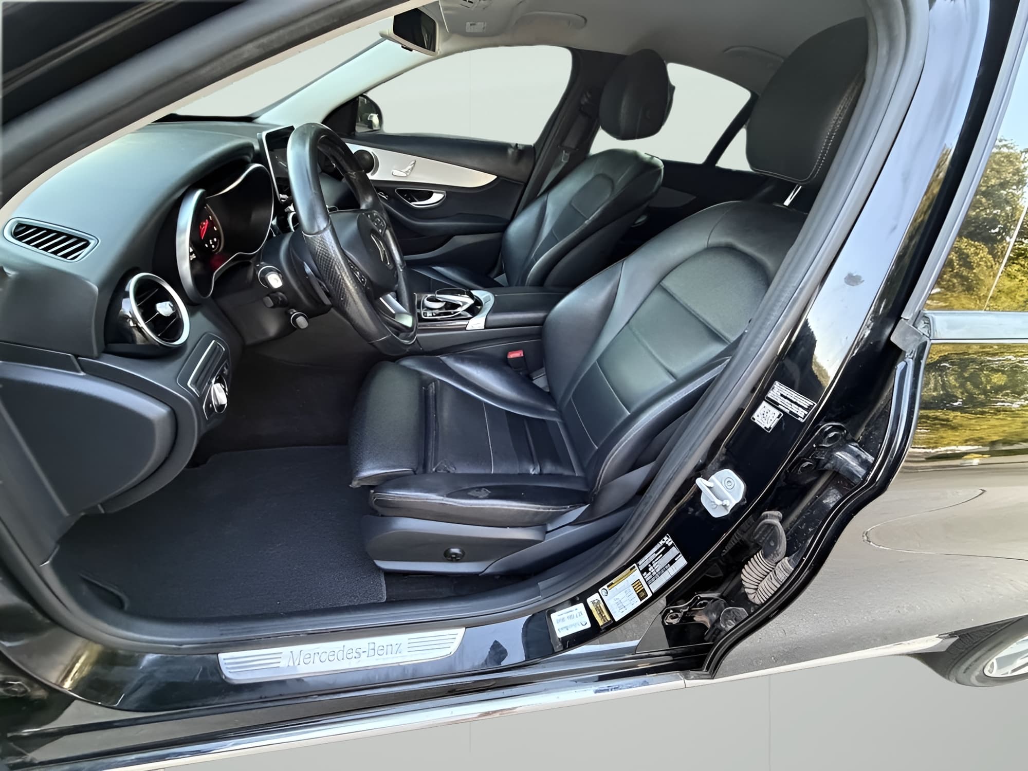 large car
