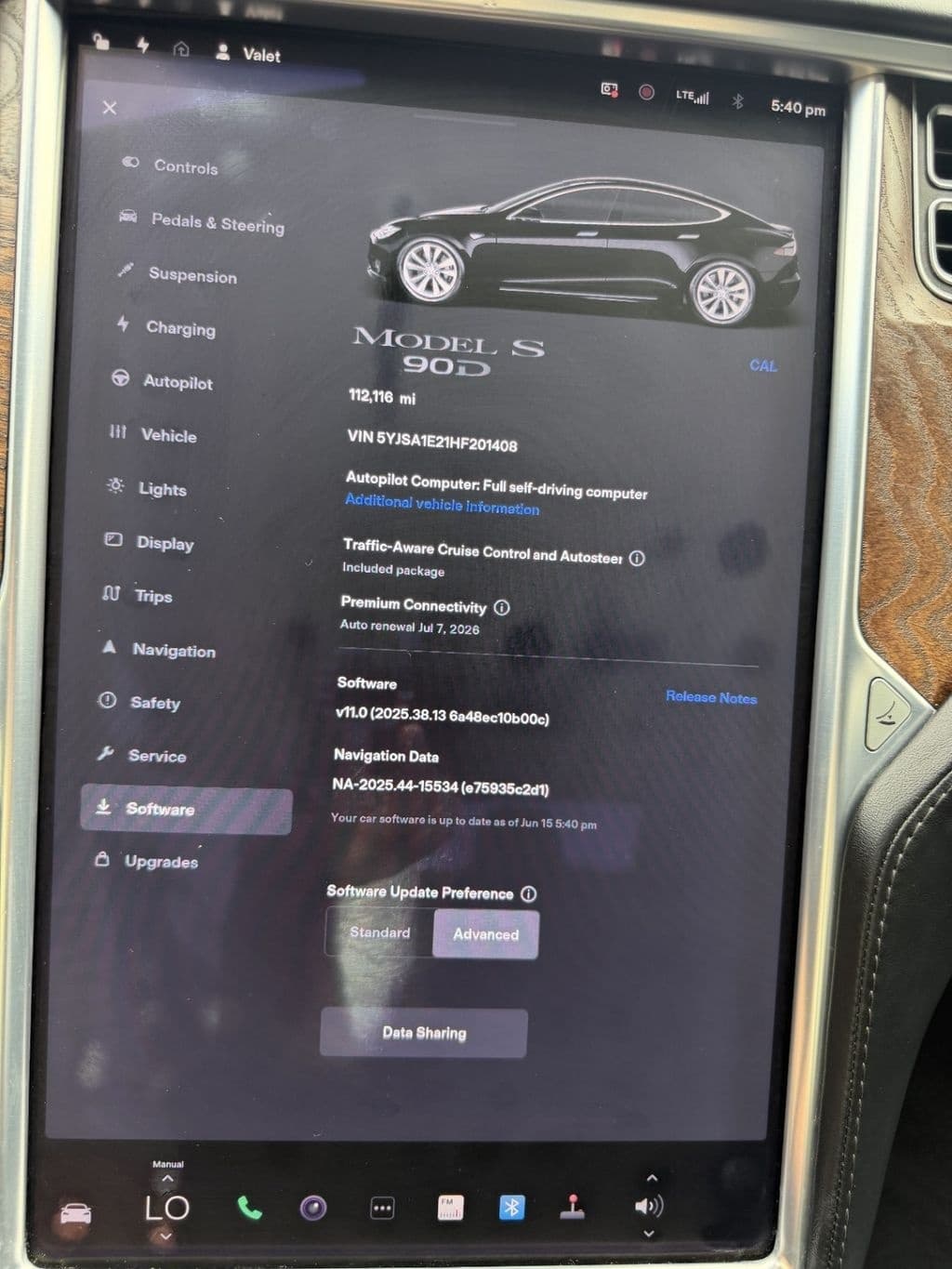 Vehicle photo