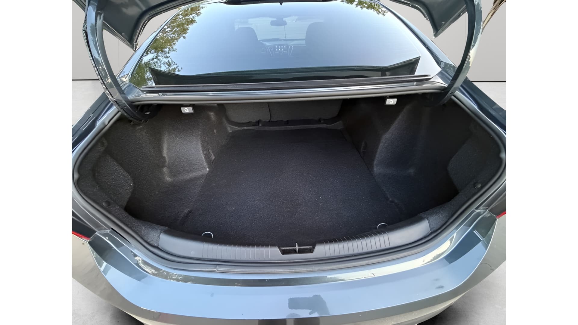 large car