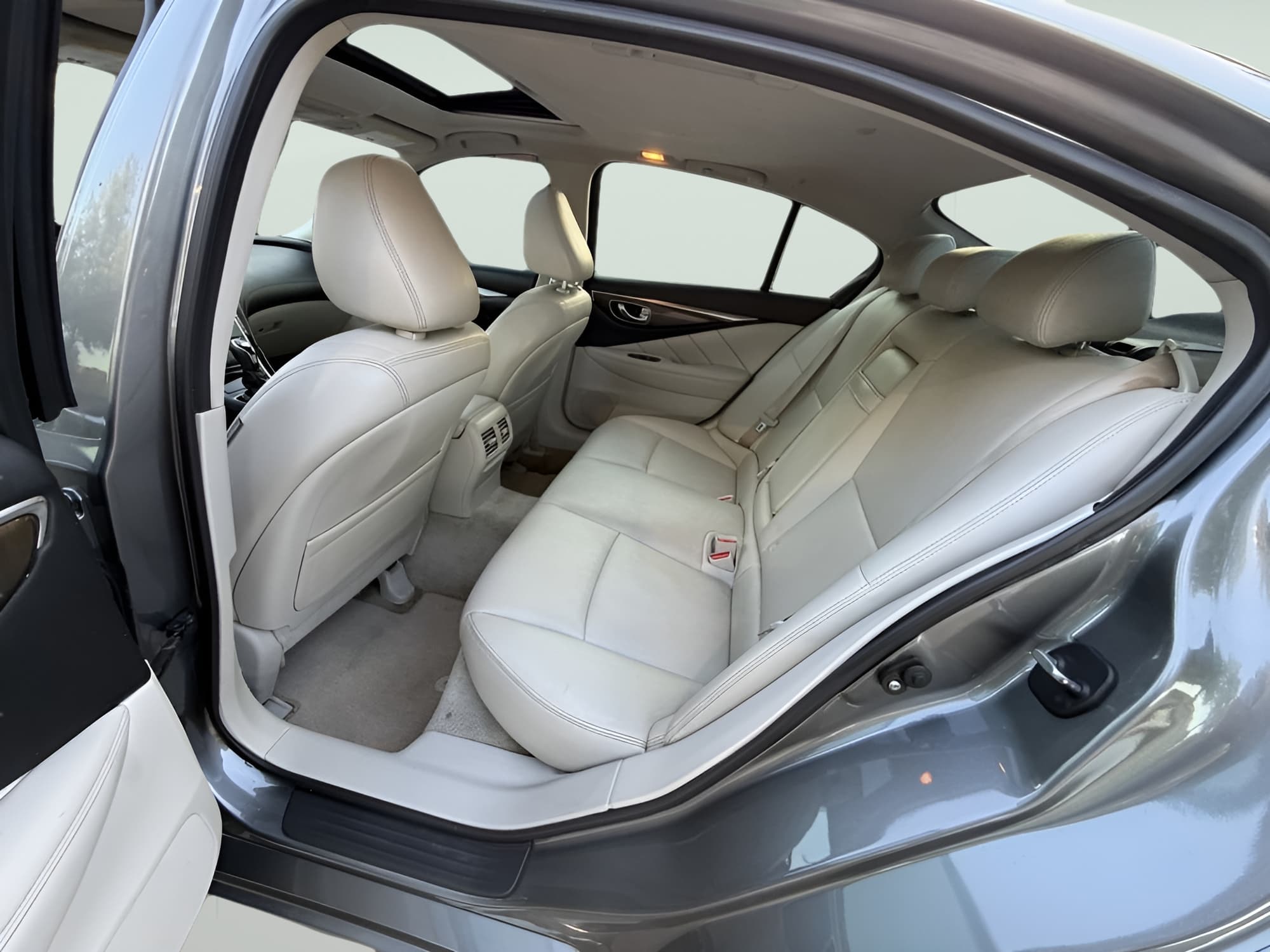 large car