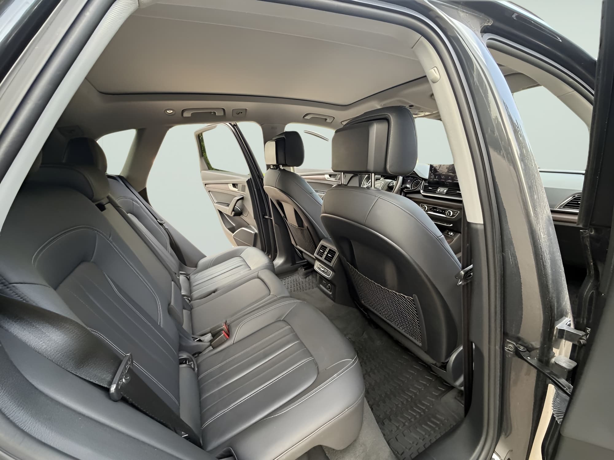 large car