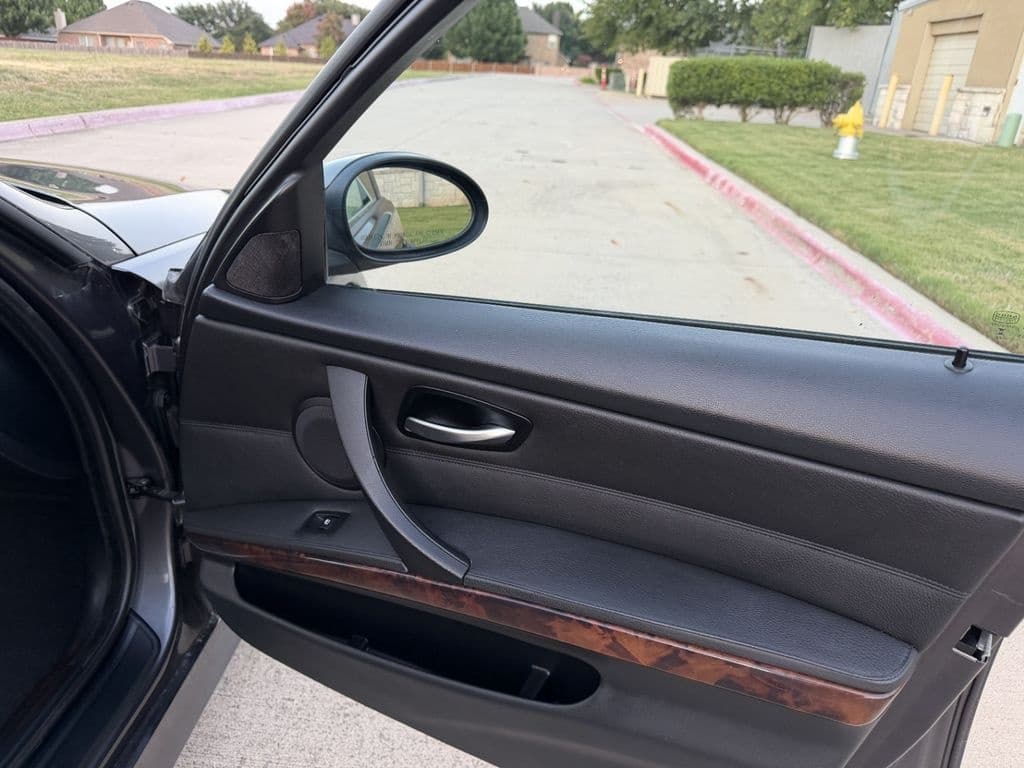 large car