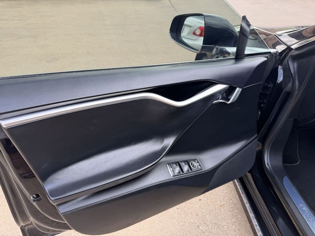 large car
