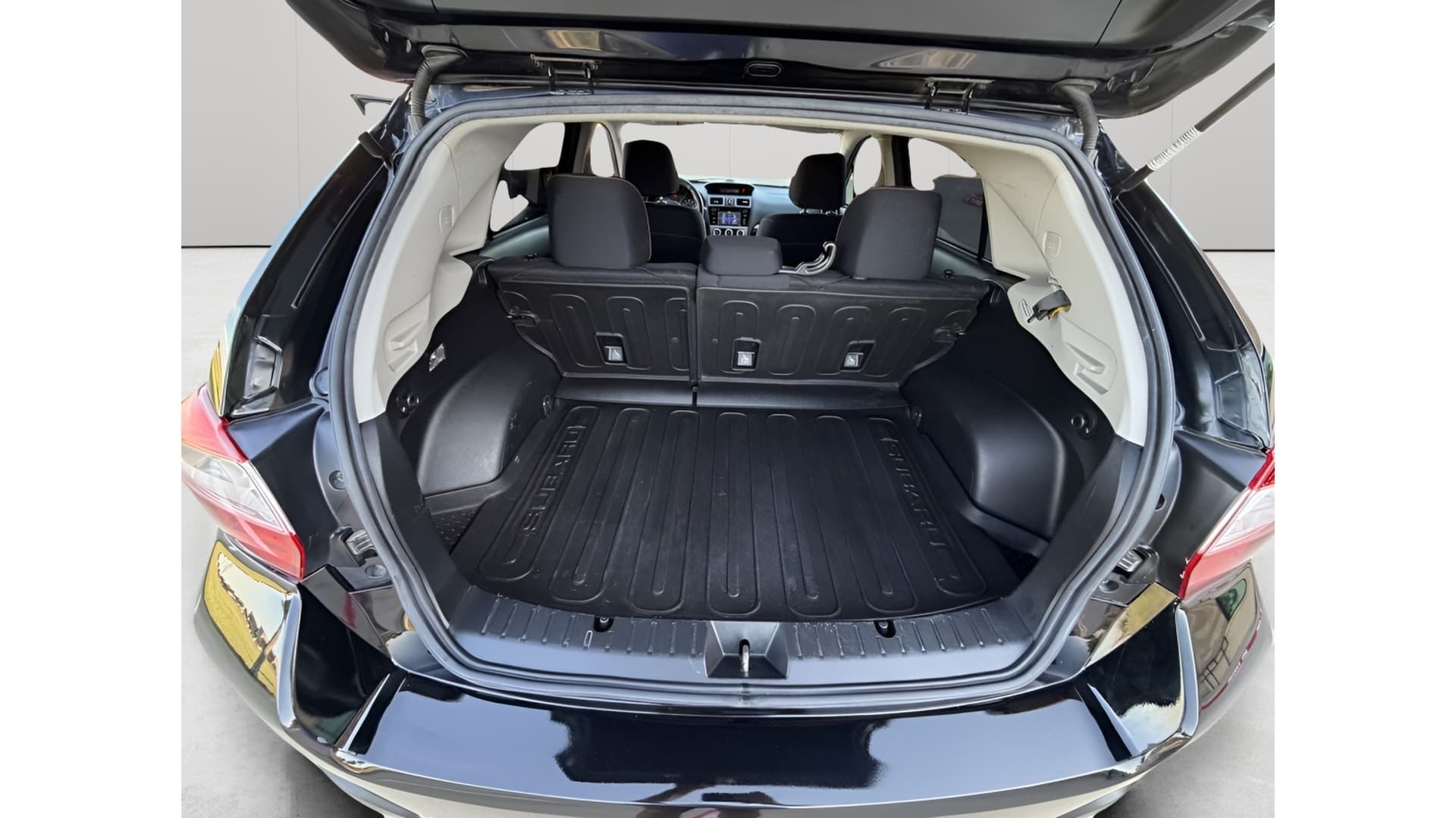 large car