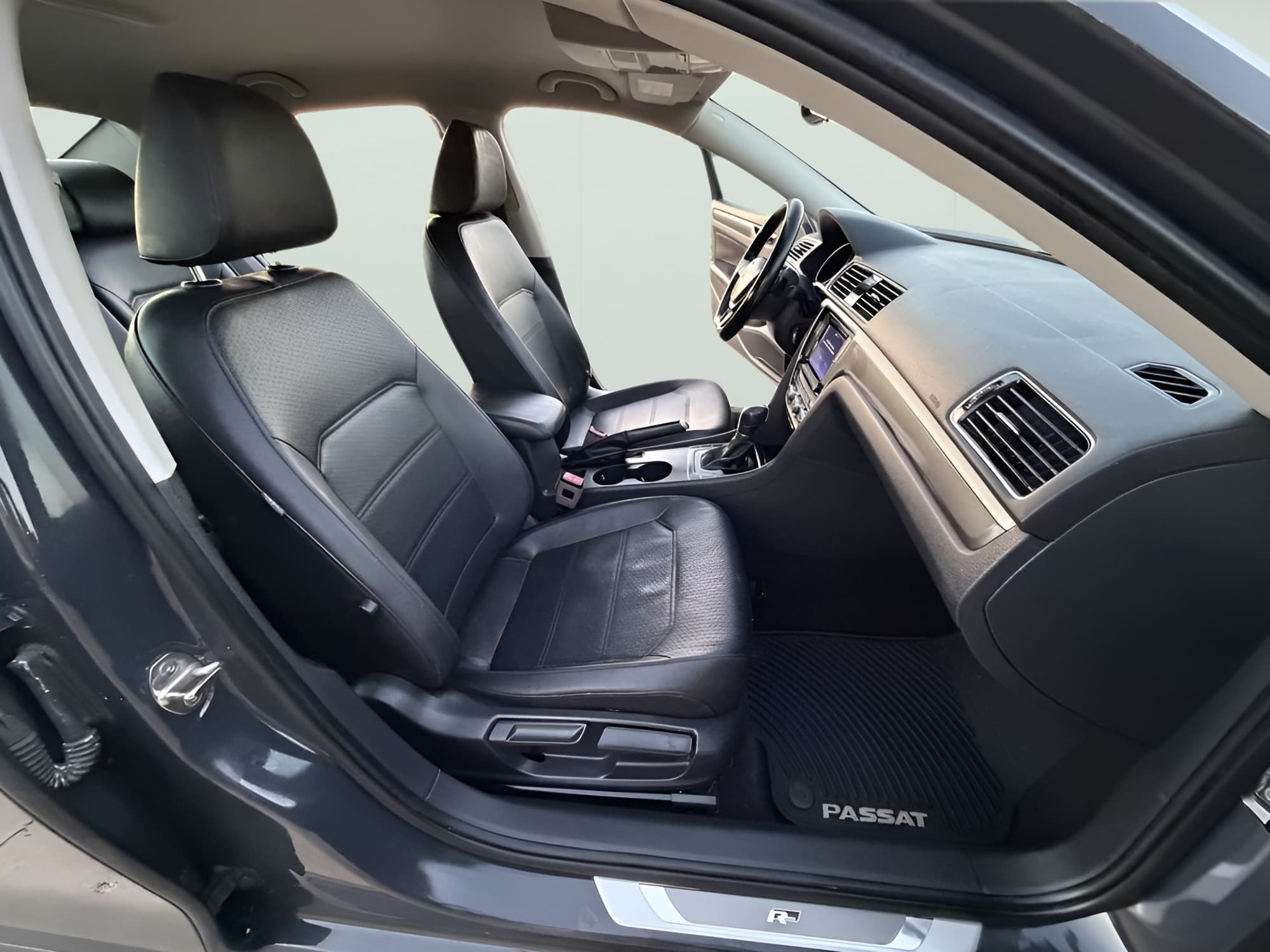 large car