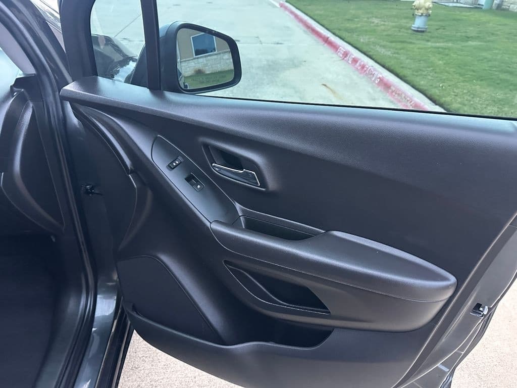 large car
