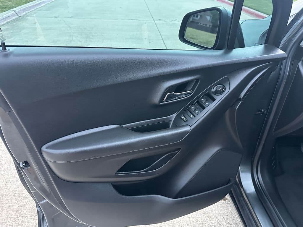 large car