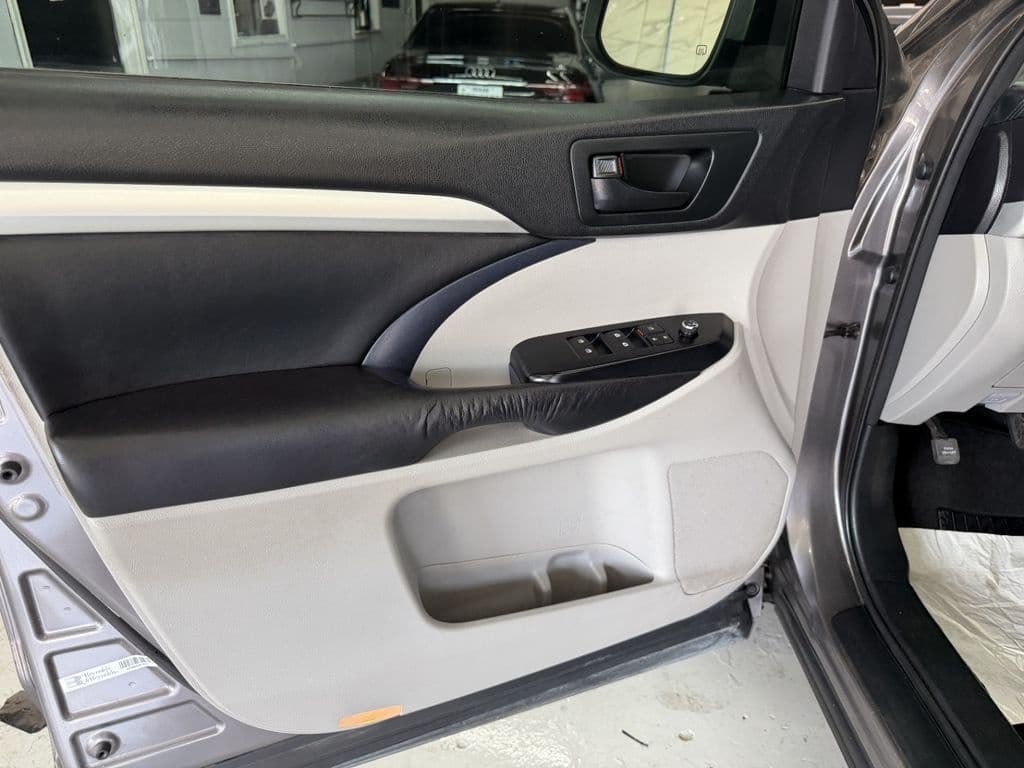 large car